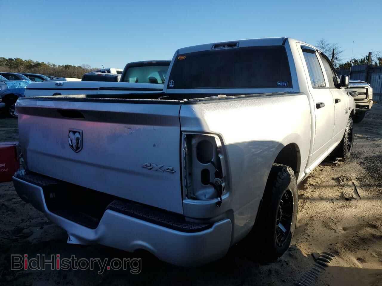 2017 RAM 1500 - VIN: 3C6RR7KT9HG793911 - Photo 3