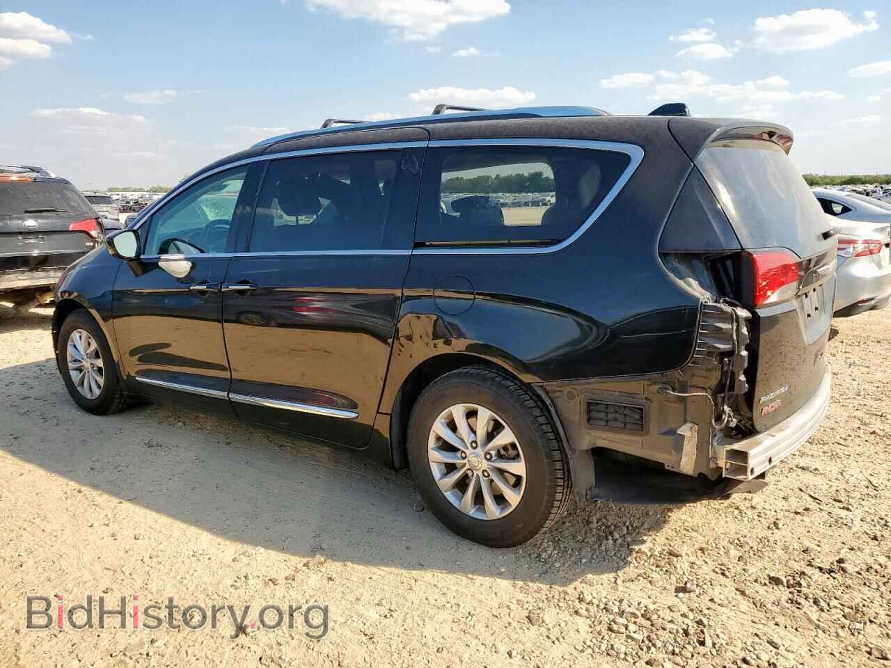 2018 CHRYSLER PACIFICA - VIN: 2C4RC1BG2JR115138 - Фото 2