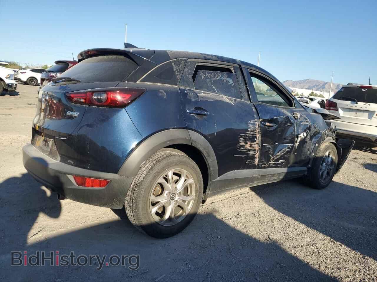 2020 MAZDA CX-3 - VIN: JM1DKDB7XL1469947 - Фото 3