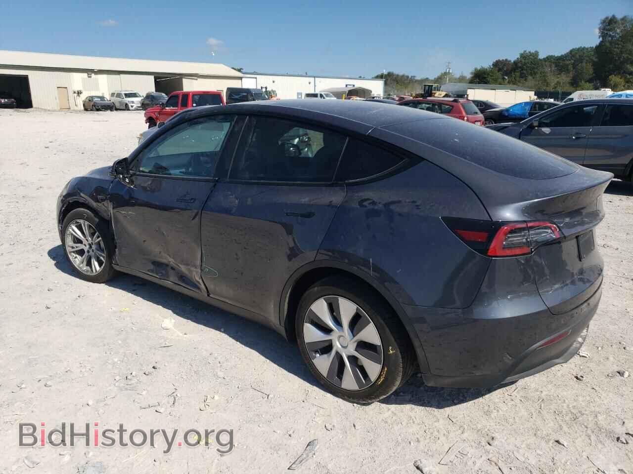 2022 TESLA MODEL Y - VIN: 7SAYGAEE7NF433884 - Фото 2