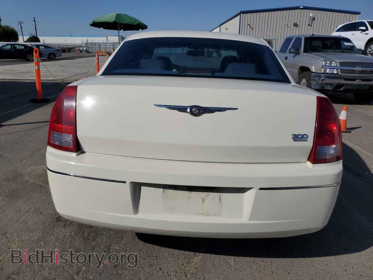 2005 CHRYSLER 300 - VIN: 2C3AA53G75H553100 - Фото 6
