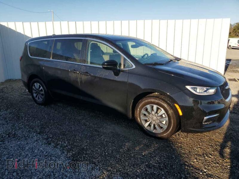 2024 Chrysler PACIFICA (VIN 2C4RC1S72RR193253) — фото 4 из 13