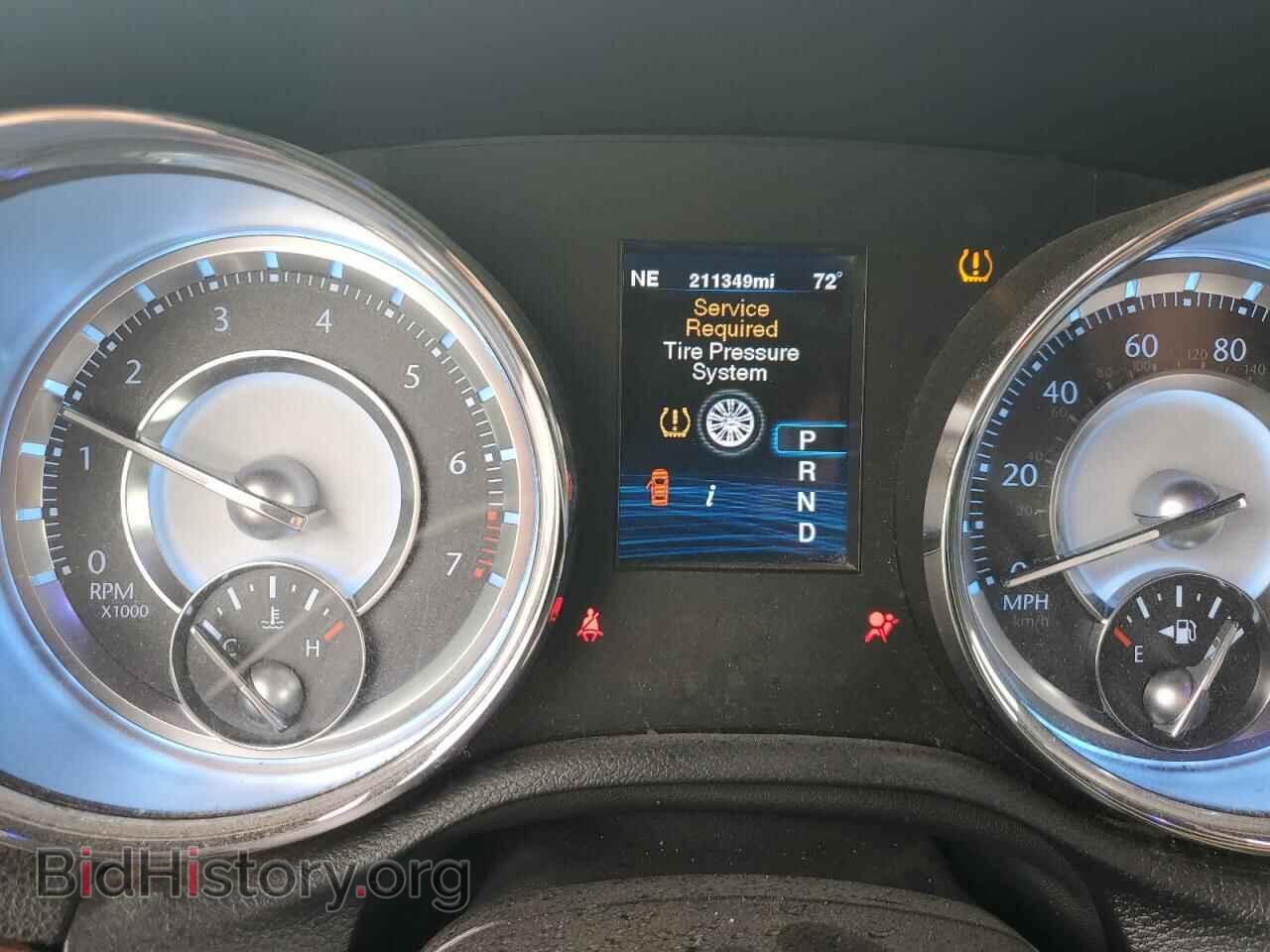 2012 CHRYSLER 300 - VIN: 2C3CCAAG9CH225639 - Фото 9