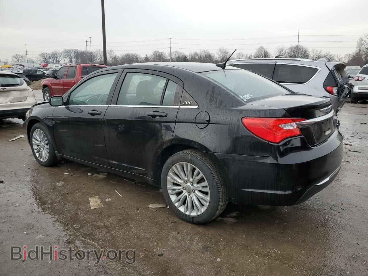 2012 CHRYSLER 200 - VIN: 1C3CCBBB2CN108775 - Фото 2