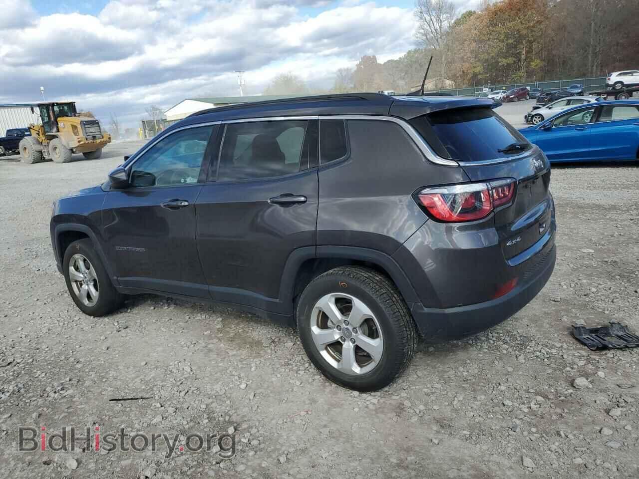 2018 JEEP COMPASS - VIN: 3C4NJDBB4JT162579 - Фото 2