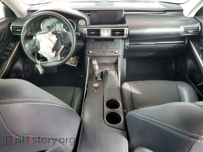 2015 Lexus IS (VIN JTHBF1D20F5055440) — фото 8 из 12