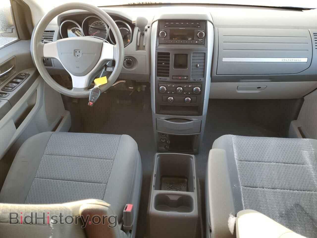 2010 DODGE CARAVAN - VIN: 2D4RN4DE8AR117776 - Photo 8