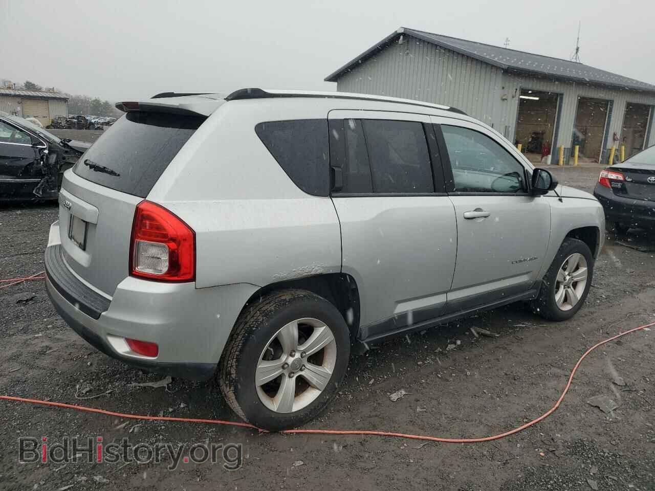 2011 JEEP COMPASS - VIN: 1J4NF1FB5BD258569 - Фото 3