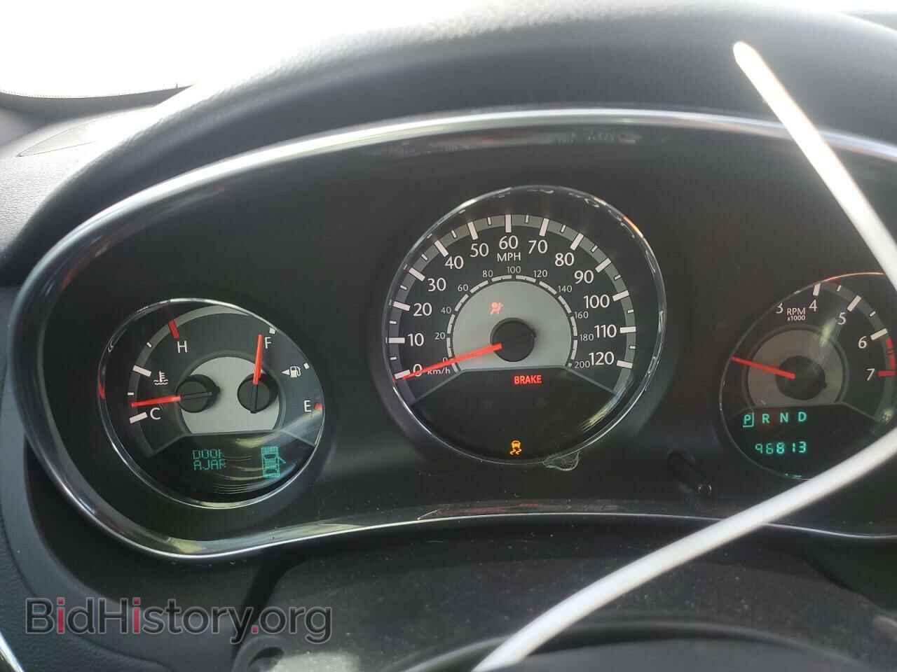 2013 CHRYSLER 200 - VIN: 1C3CCBCG0DN592764 - Photo 9