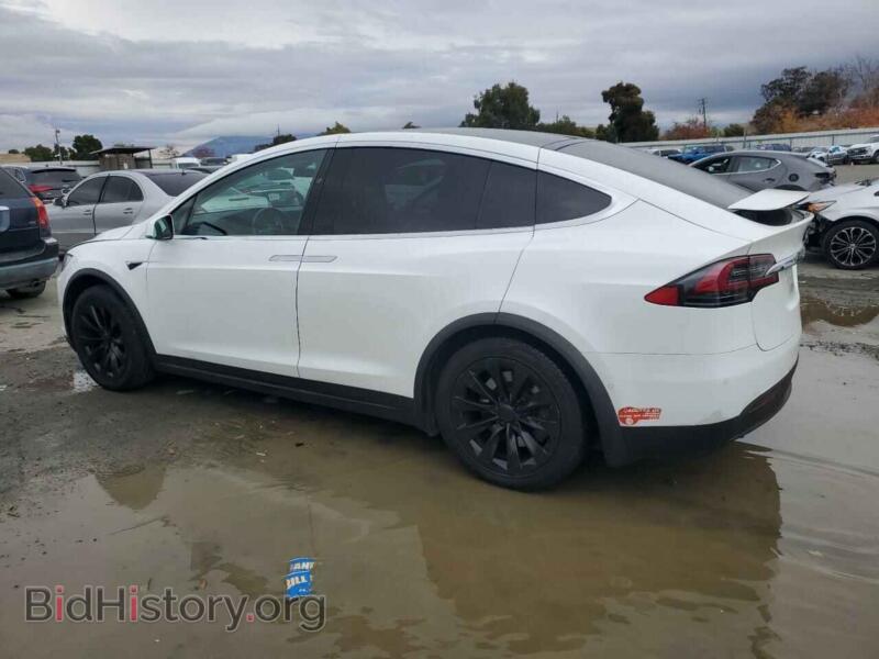 2017 Tesla MODEL X (VIN 5YJXCBE25HF068335) — photo 2 of 12