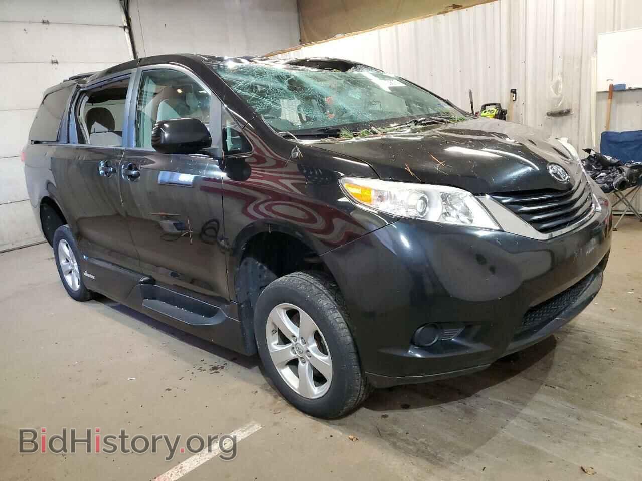 2014 TOYOTA All Models - VIN: 5TDKK3DCXES457671 - Фото 4
