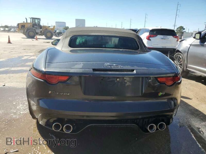 2019 Jaguar F-TYPE (VIN SAJD55EE1KCK60088) — photo 6 of 13
