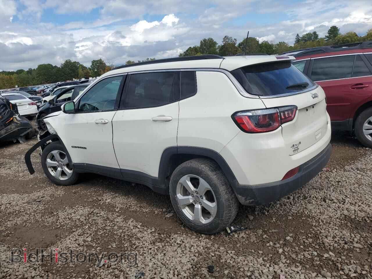 2019 JEEP COMPASS - VIN: 3C4NJDBB7KT661104 - Фото 2