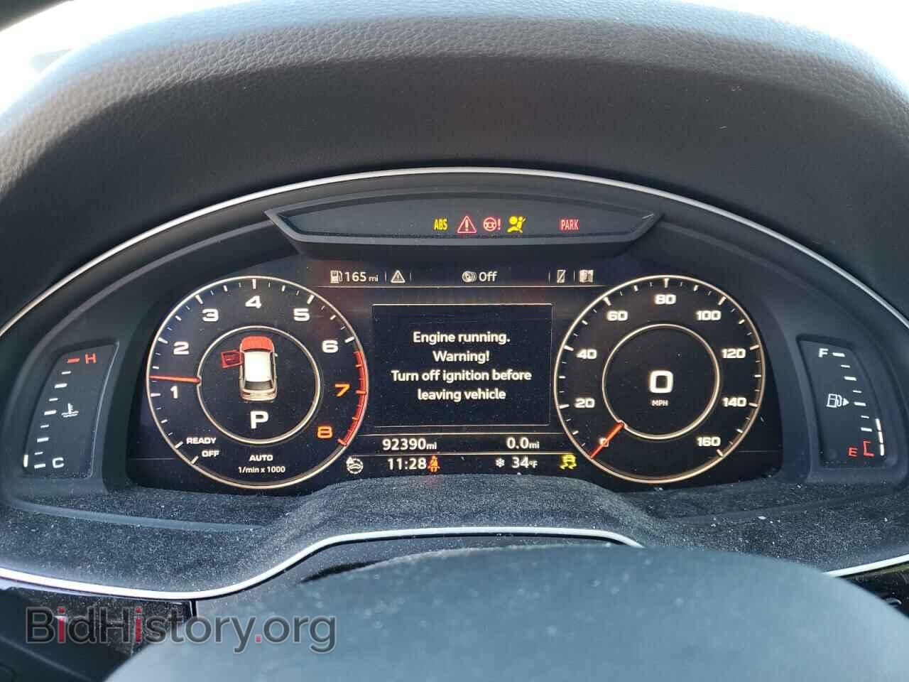 2017 AUDI Q7 - VIN: WA1VAAF78HD043237 - Фото 9