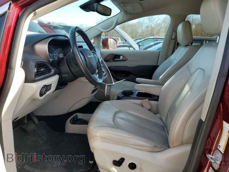 2017 Chrysler PACIFICA (VIN 2C4RC1EG1HR515746) — photo 7 of 14