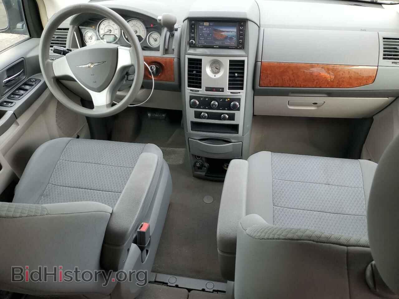 2009 CHRYSLER MINIVAN - VIN: 2A8HR44E59R606153 - Фото 8