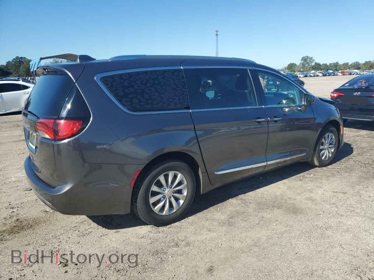 2019 CHRYSLER PACIFICA - VIN: 2C4RC1BG3KR626486 - Фото 3