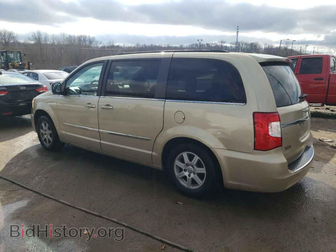 2011 CHRYSLER MINIVAN - VIN: 2A4RR5DG7BR664736 - Photo 2