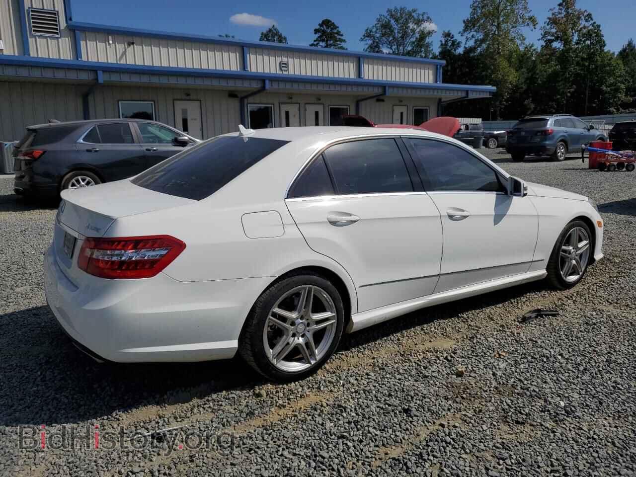 2013 MERCEDES-BENZ E-CLASS - VIN: WDDHF8JBXDA696260 - Фото 3