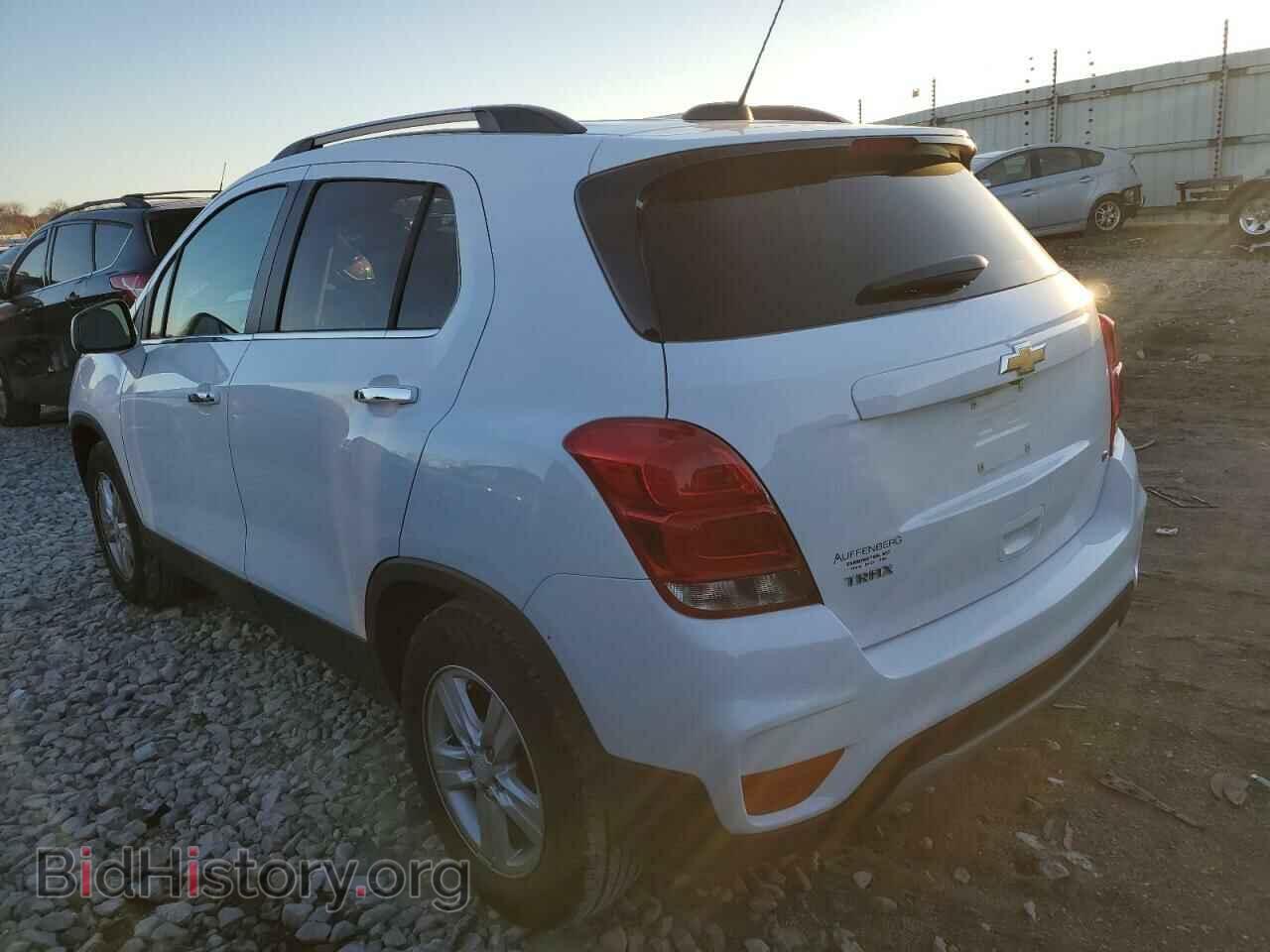 2019 CHEVROLET TRAX - VIN: 3GNCJLSB3KL158887 - Photo 2