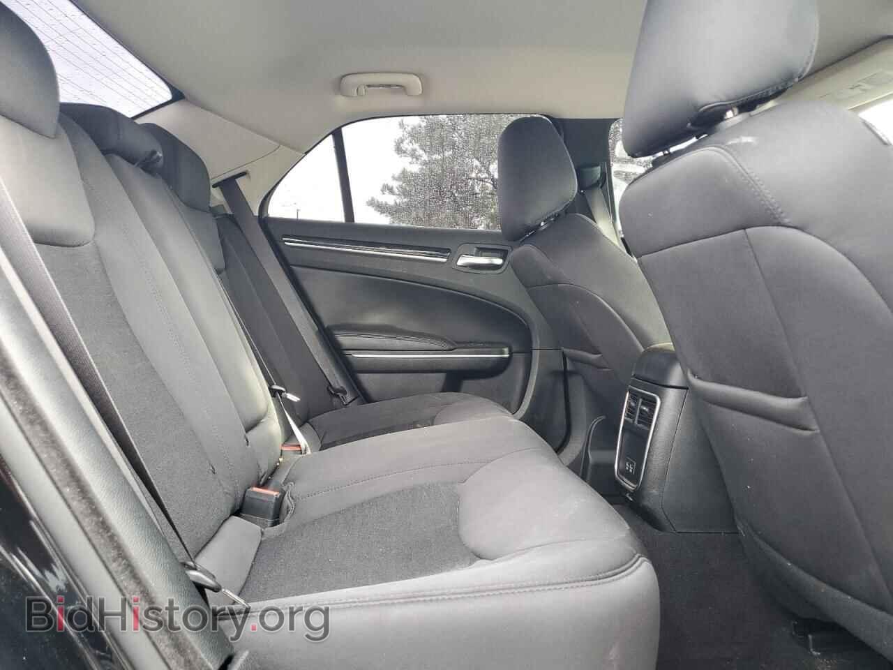 2023 CHRYSLER 300 - VIN: 2C3CCAAG0PH664976 - Фото 10