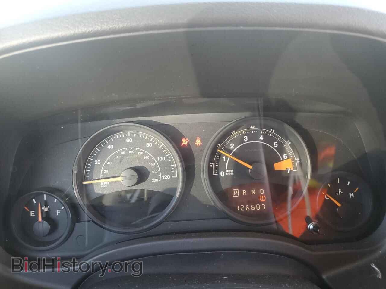 2014 JEEP COMPASS - VIN: 1C4NJCBA8ED822930 - Фото 9