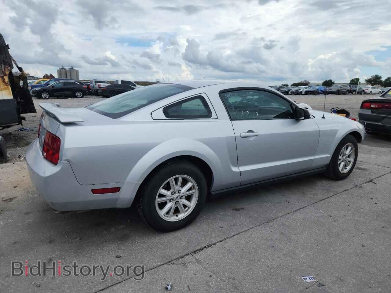 2005 FORD ALL Models - VIN: 1ZVFT80N355223247 - Фото 3