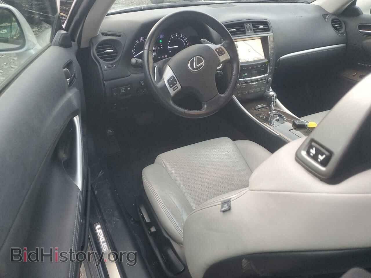 2011 LEXUS IS - VIN: JTHFF2C29B2519670 - Photo 8