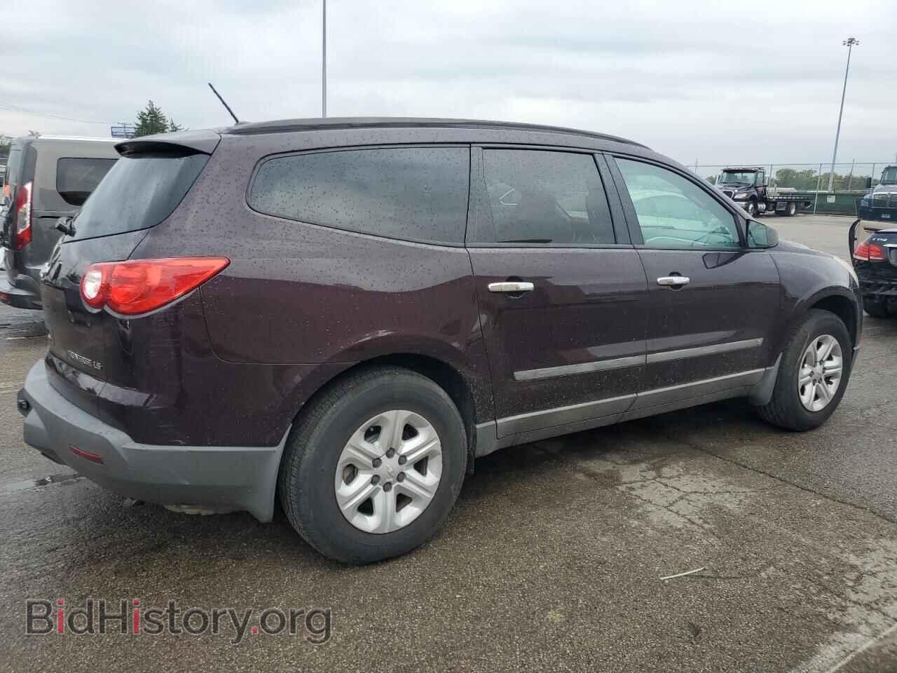 2009 CHEVROLET TRAVERSE - VIN: 1GNEV13D09S166300 - Фото 3