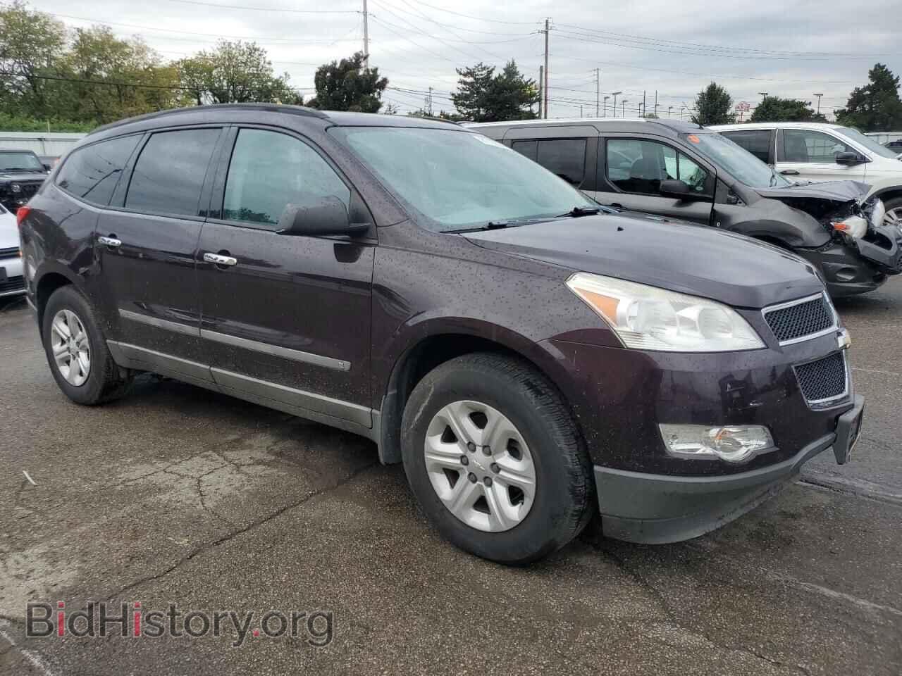 2009 CHEVROLET TRAVERSE - VIN: 1GNEV13D09S166300 - Фото 4