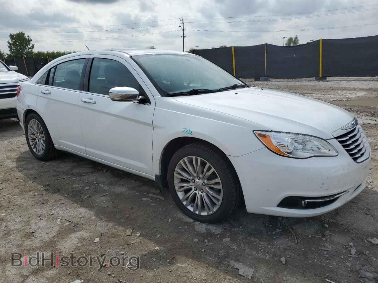 2013 CHRYSLER 200 - VIN: 1C3CCBCG7DN598237 - Фото 4