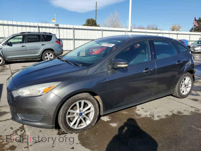 2017 Ford FOCUS SE (VIN 1FADP3F28HL278006) — фото 1 из 13, Copart, повреждение: задняя часть