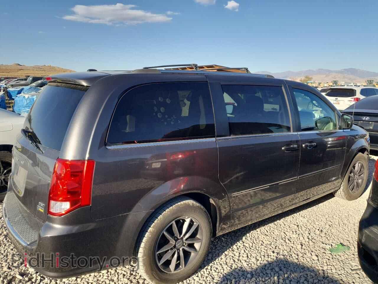 2017 DODGE CARAVAN - VIN: 2C4RDGCG9HR865242 - Фото 3