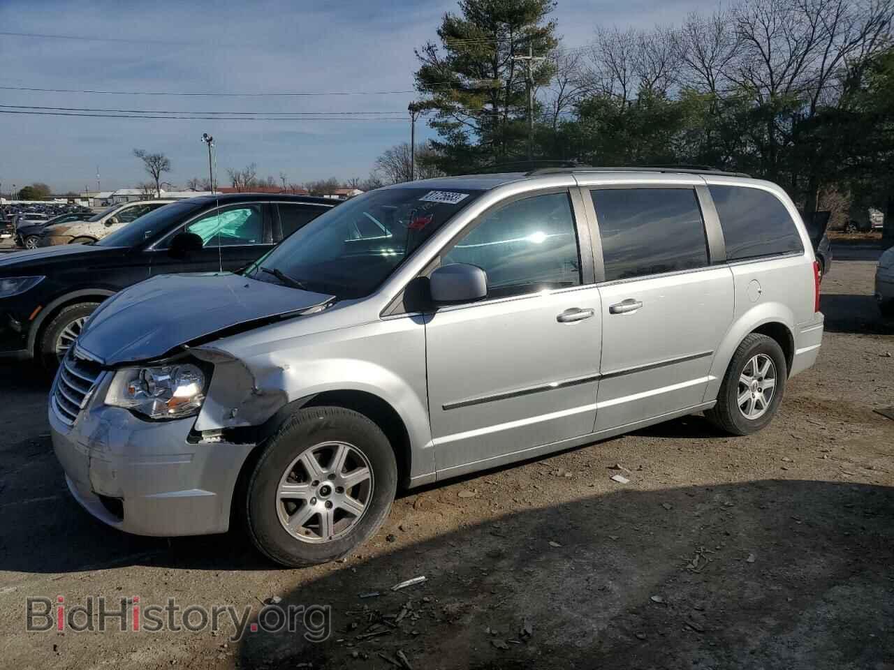 Photo 2A4RR5D16AR120982 - CHRYSLER MINIVAN 2010