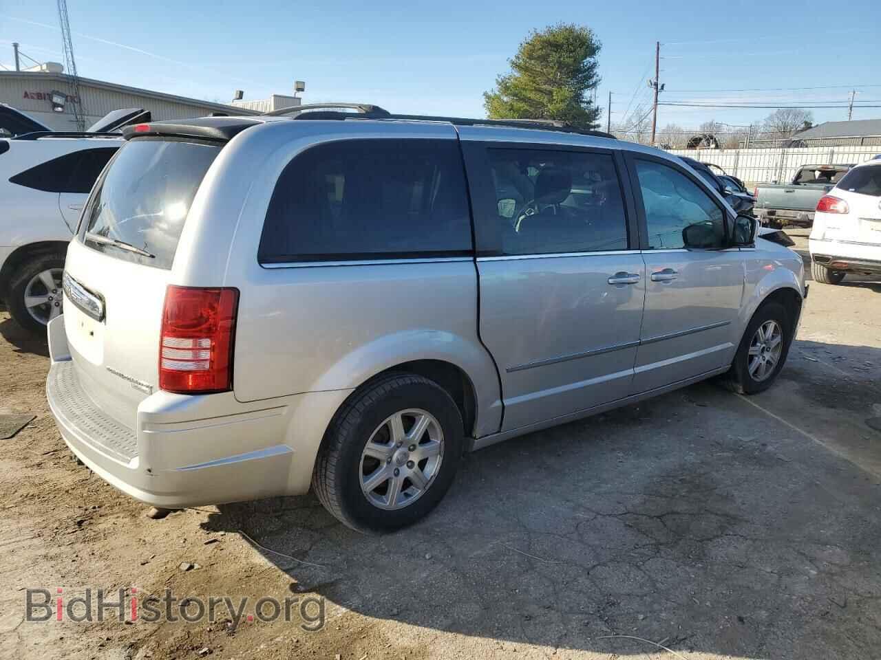 2010 CHRYSLER MINIVAN - VIN: 2A4RR5D16AR120982 - Photo 3