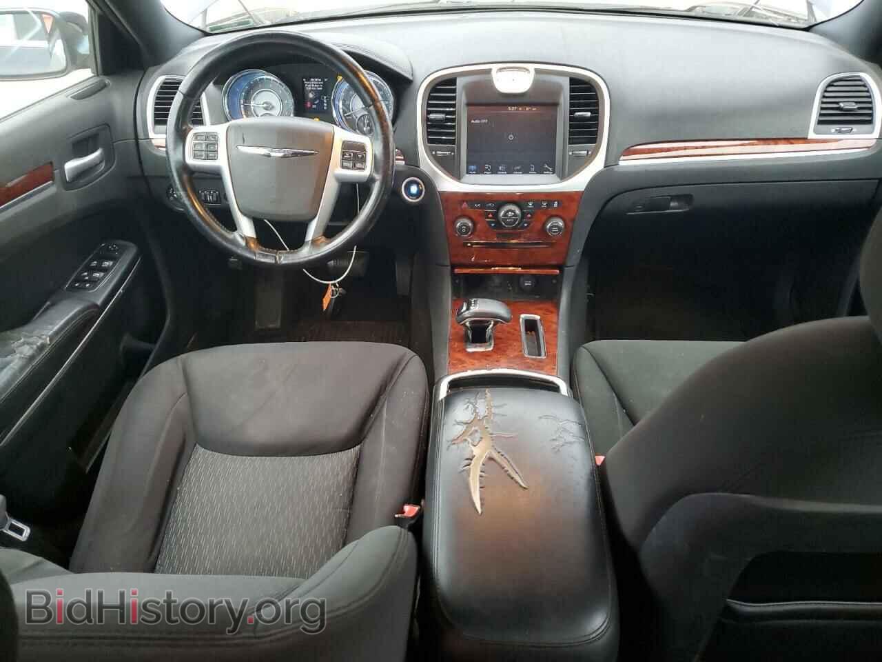 2012 CHRYSLER 300 - VIN: 2C3CCAAG1CH208110 - Фото 8