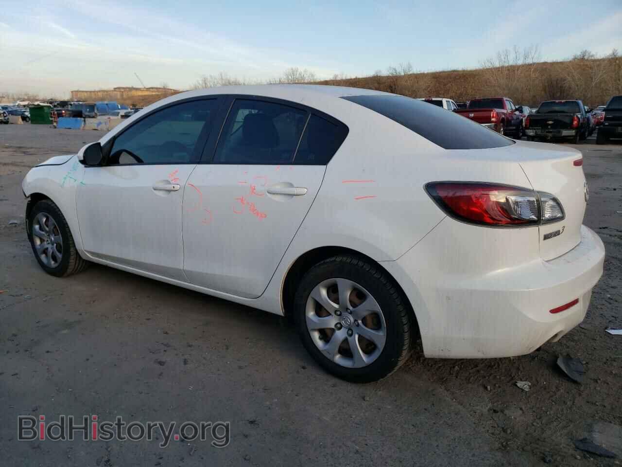 2013 MAZDA 3 - VIN: JM1BL1UP1D1762007 - Photo 2