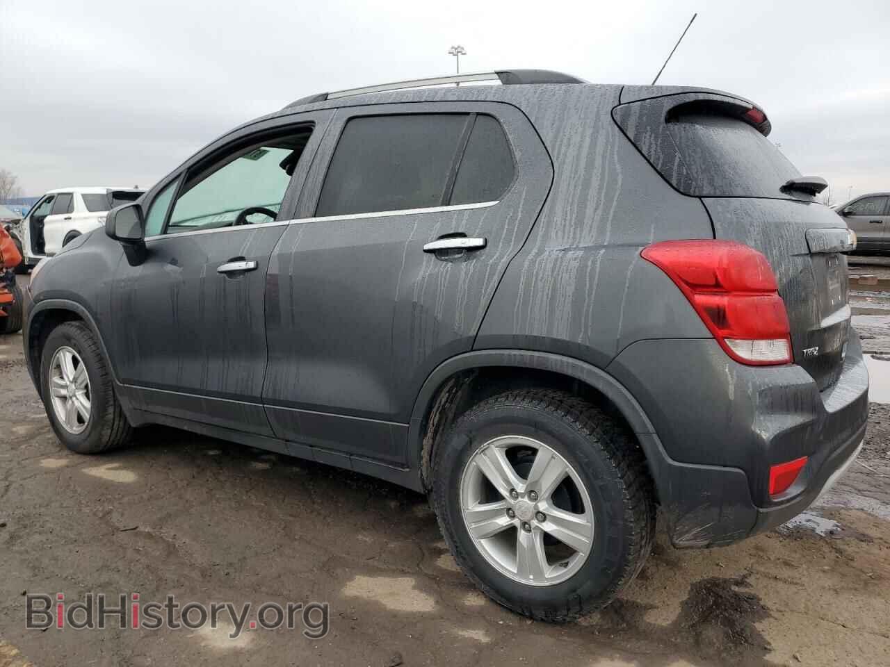 2017 CHEVROLET TRAX - VIN: 3GNCJLSB0HL268921 - Фото 2