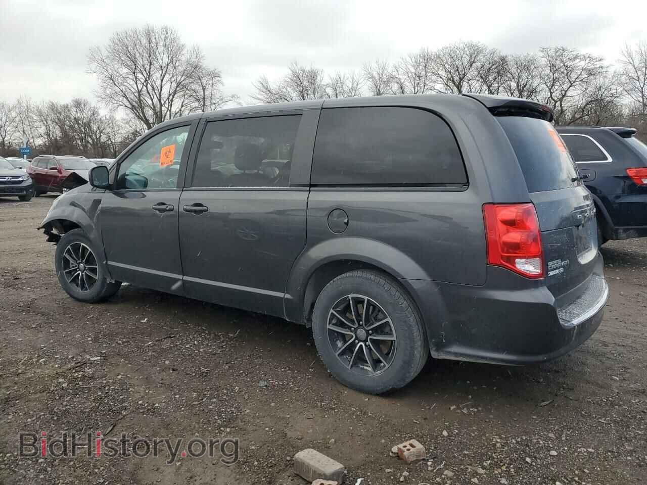 2018 DODGE CARAVAN - VIN: 2C4RDGEG9JR140548 - Фото 2