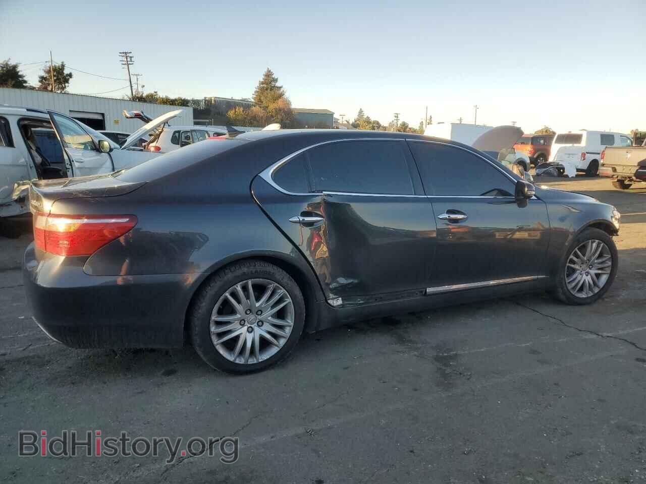 2011 LEXUS LS460 - VIN: JTHGL5EF7B5041911 - Photo 3