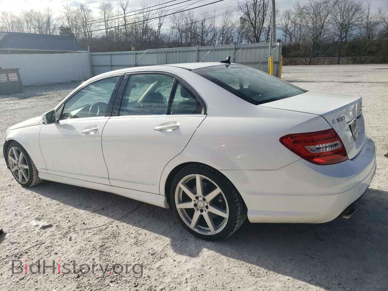 2014 MERCEDES-BENZ C-CLASS - VIN: WDDGF8AB2EA956714 - Фото 2