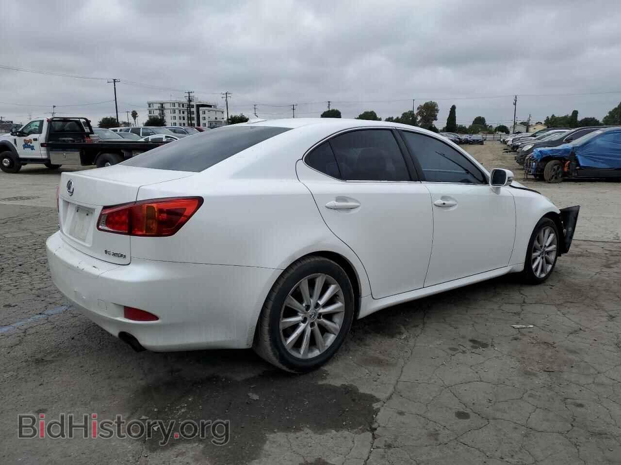 2009 LEXUS IS - VIN: JTHBK262792084132 - Photo 3