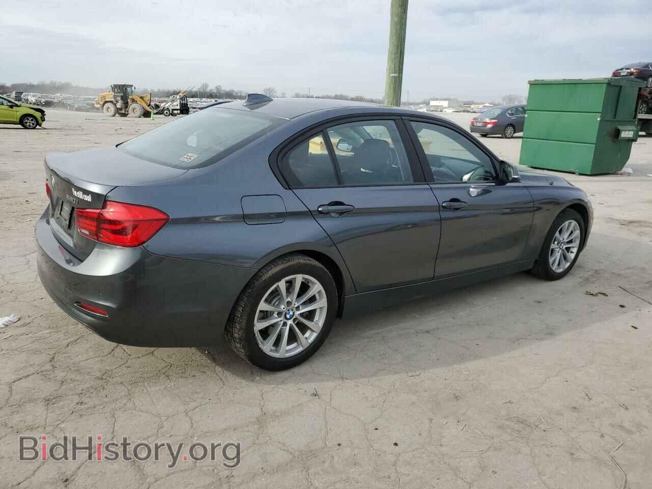 2016 BMW 3 SERIES - VIN: WBA8E5G53GNU21207 - Фото 3