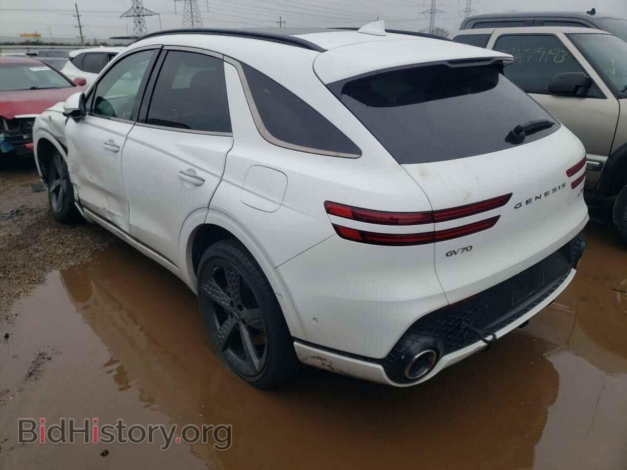 2022 GENESIS GV70 BASE - VIN: KMUMCDTC7NU015033 - Photo 2