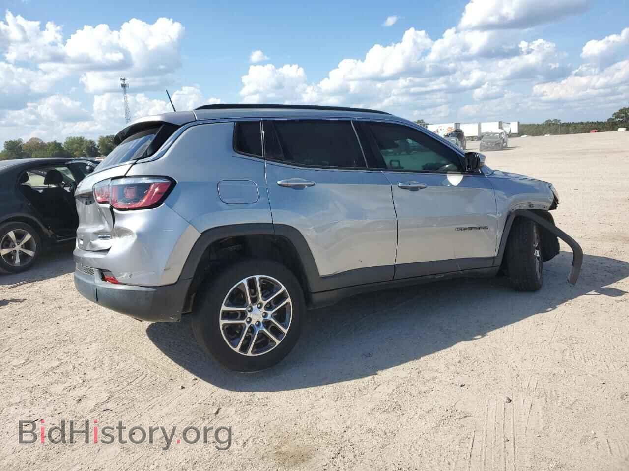 2019 JEEP COMPASS - VIN: 3C4NJCBB4KT706560 - Фото 3