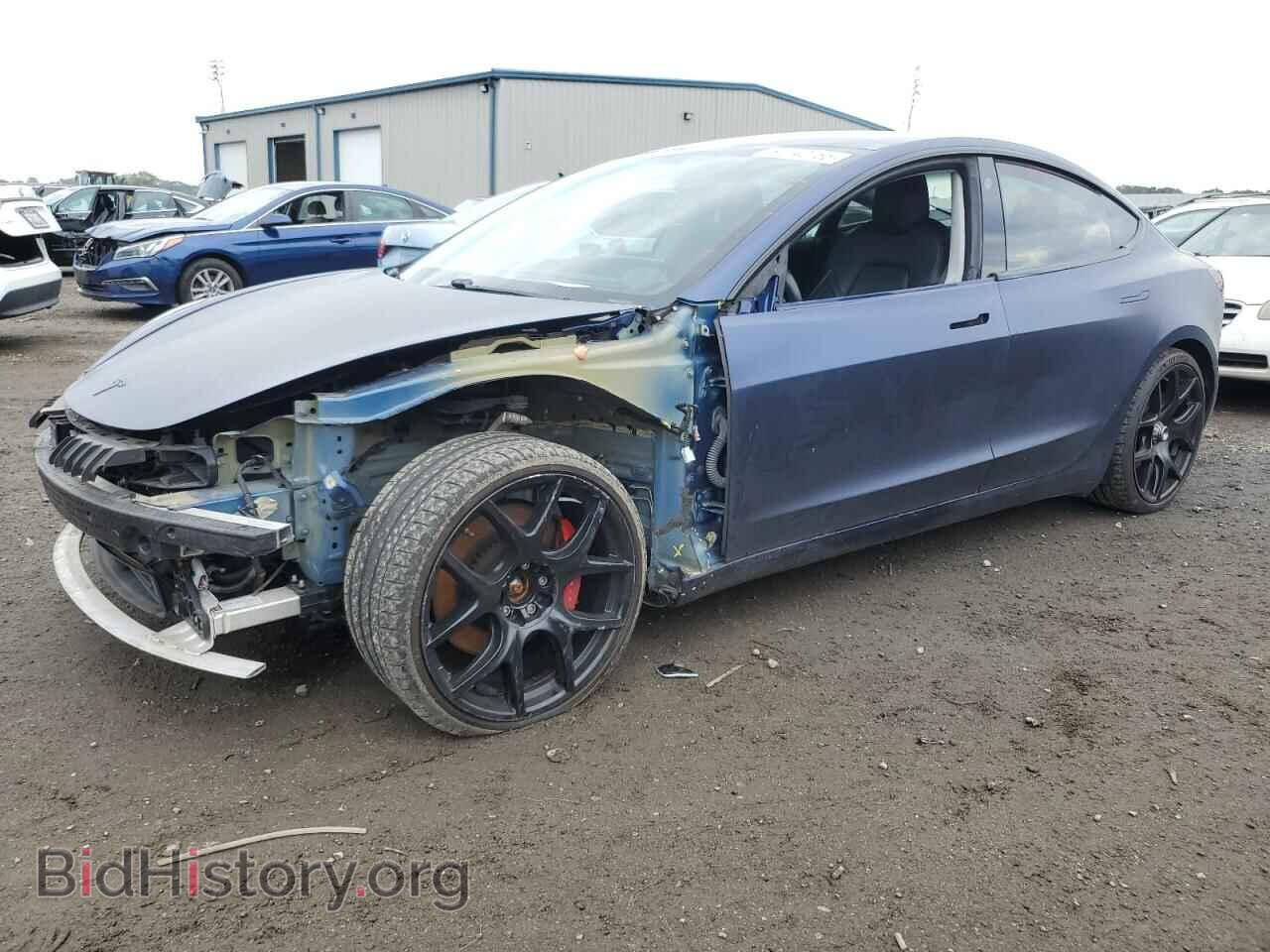 Фотография 5YJ3E1EB4JF072319 - TESLA MODEL 3 2018