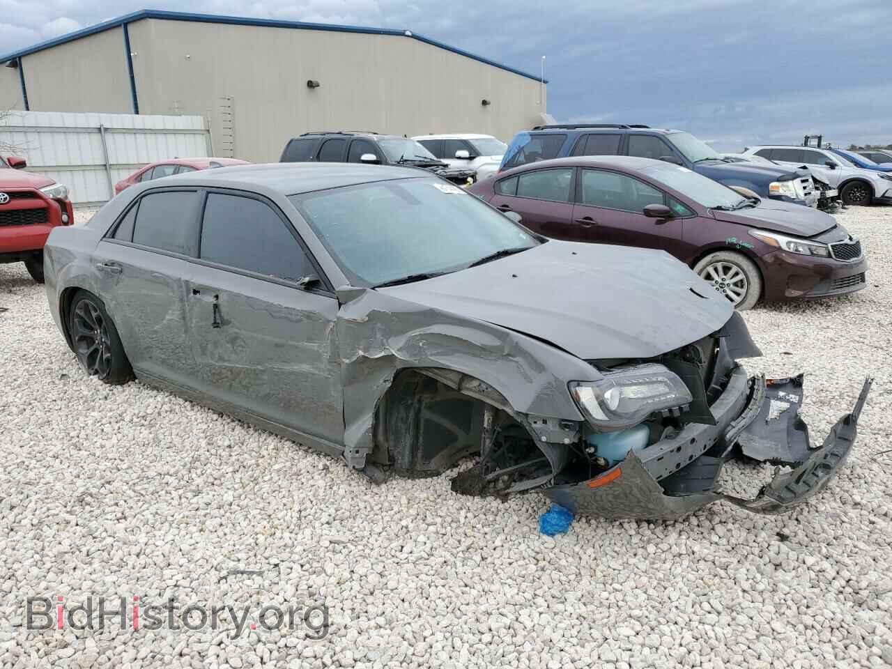 2019 CHRYSLER 300 - VIN: 2C3CCAAG6KH663887 - Фото 4