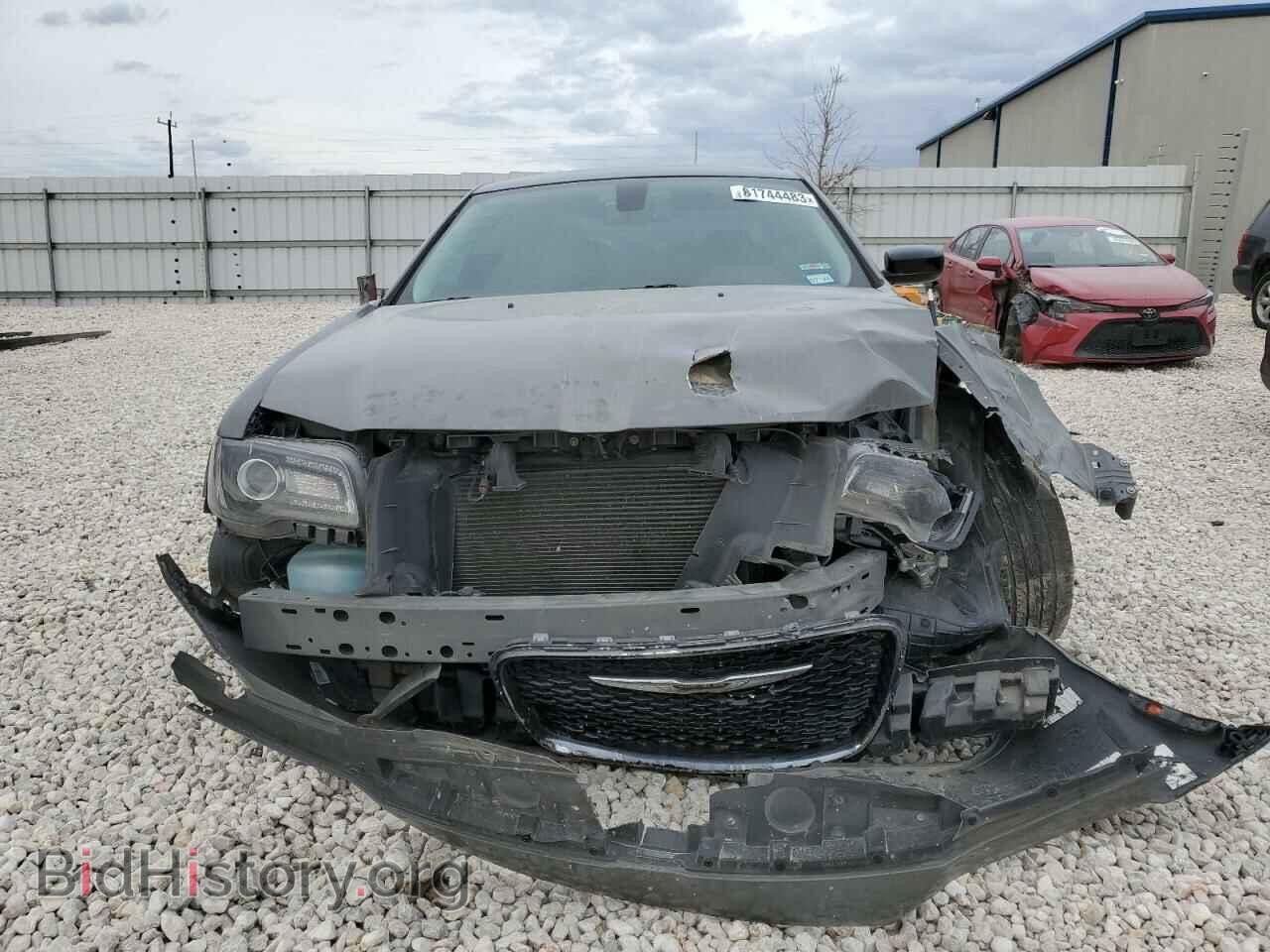 2019 CHRYSLER 300 - VIN: 2C3CCAAG6KH663887 - Фото 5