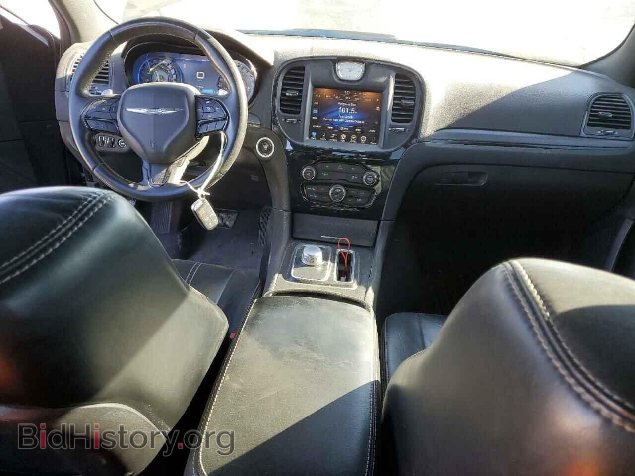 2016 CHRYSLER 300 - VIN: 2C3CCAGGXGH161995 - Фото 8