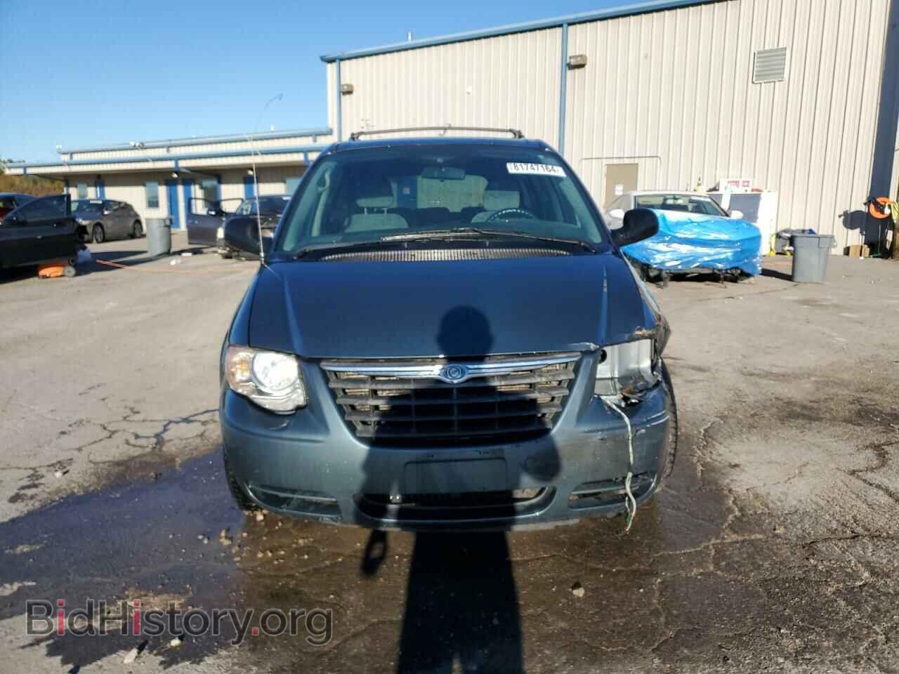 2006 CHRYSLER MINIVAN - VIN: 2A4GP54LX6R812460 - Фото 5